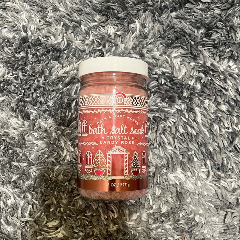Bath & Body Works Crystal Candy Rose Salt Soak